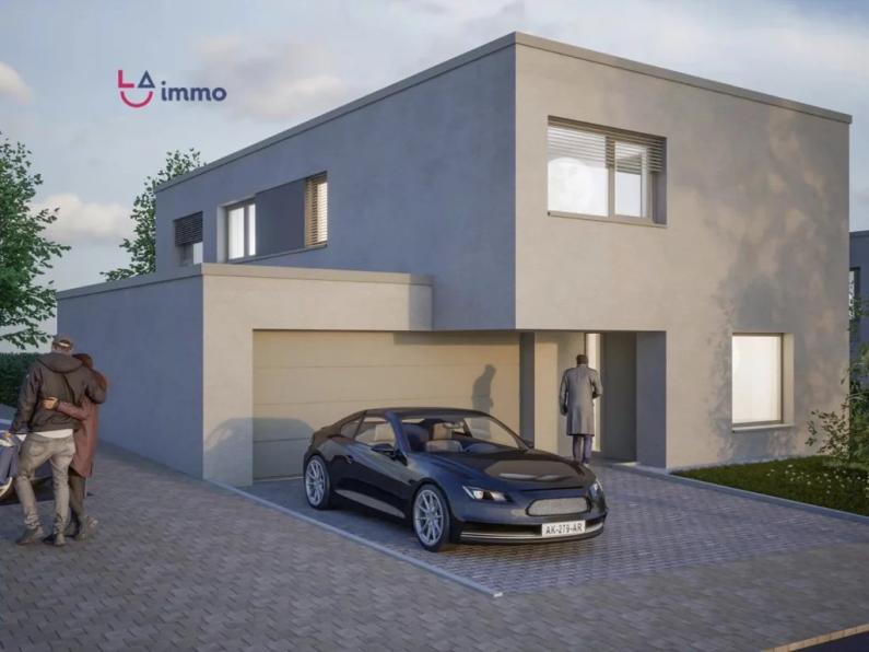 Detached House in Hautcharage: Spacious and Elegant - Image #3 Detached House in Hautcharage: Spacious and Elegant - Image #3