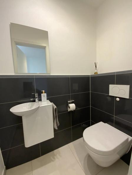 Beautiful apartment in Kirchberg - Image #9