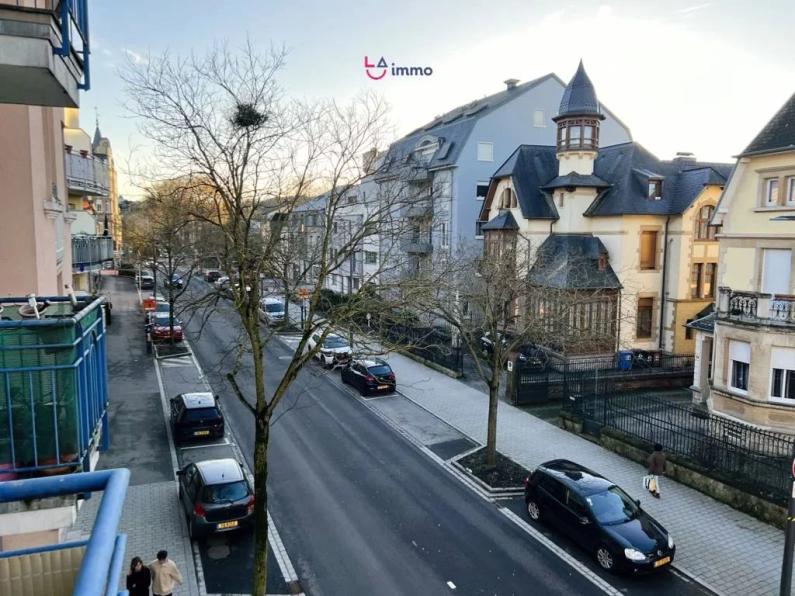 Geräumige Wohnung mit zwei Terrassen - Bild #2
