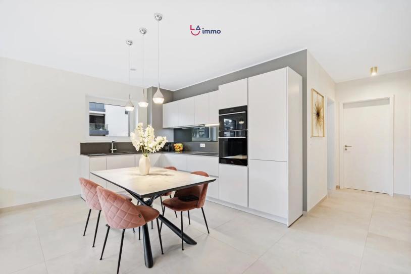 Superb apartment for sale in Luxembourg-Cessange - Image #2 Superb apartment for sale in Luxembourg-Cessange - Image #2