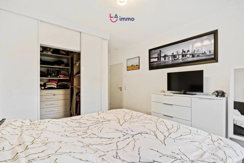 A vendre superbe appartement 2/3 chambres avec Terrasse et Jardin à Schouweiler - Image #11