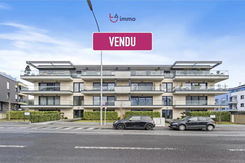 Penthouse exceptionnel (construction 2021) avec ascenseur privé - Image #1