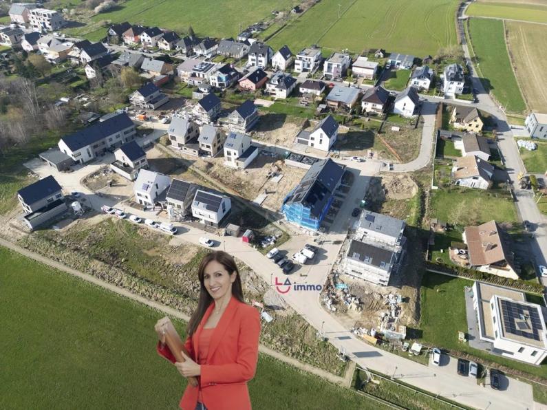 Semi-detached single-family house / garage – Plot No. 35 - Image #1