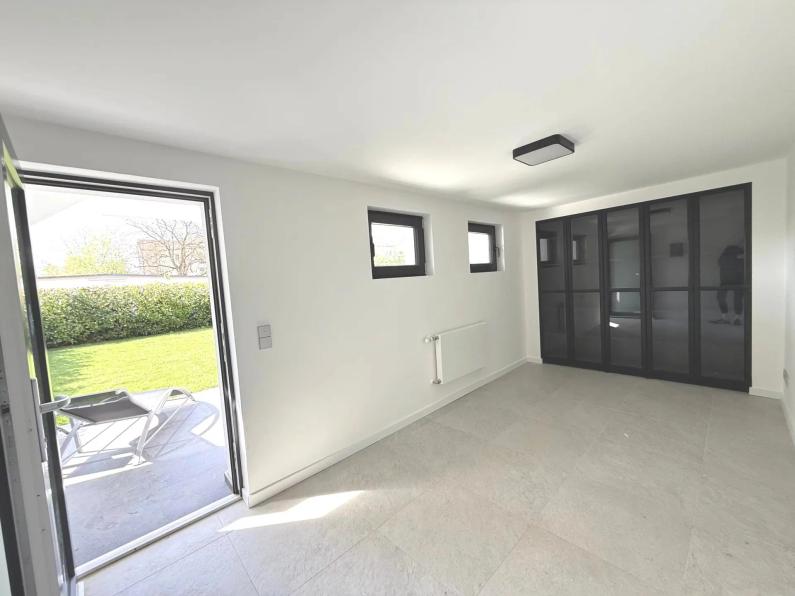 Rare à la vente !  Appartement haut de gamme avec jardin et terrasse - Image #13