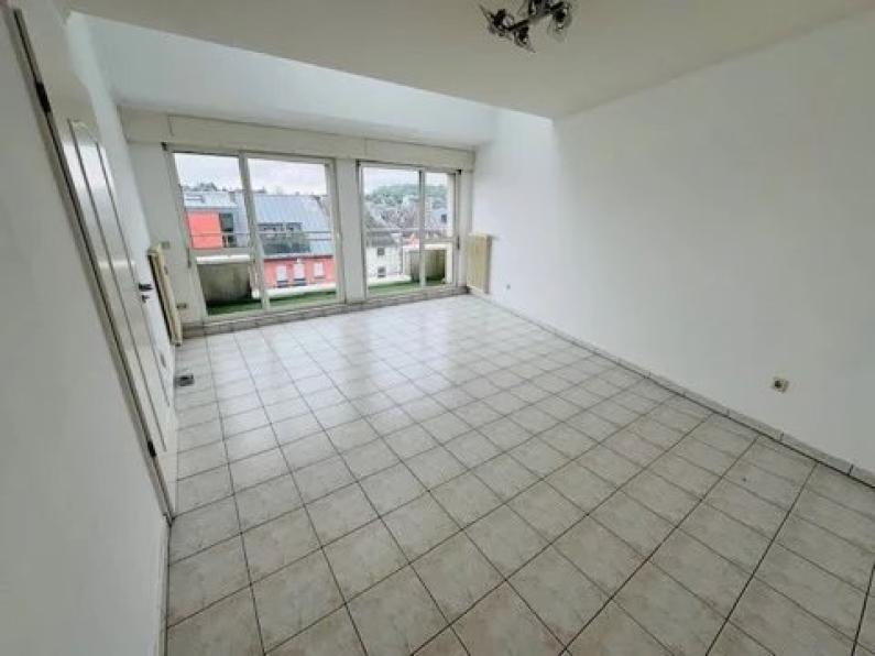 A vendre appartement 1 chambre avec parking et cave à Dudelange - Image #2