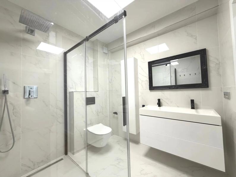 Rare à la vente !  Appartement haut de gamme avec jardin et terrasse - Image #7