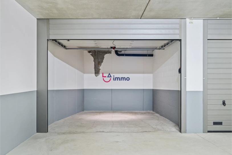 À VENDRE – Superbe appartement 1 chambre avec terrasse dans résidence de standing avec piscine & spa - Image #15