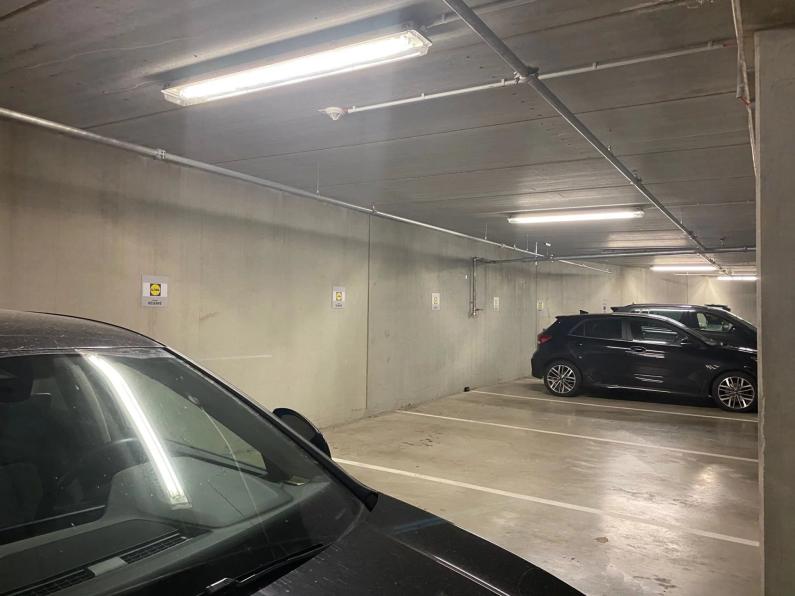 À LOUER - LOT DE 15 PARKINGS à STRASSEN - Image #5