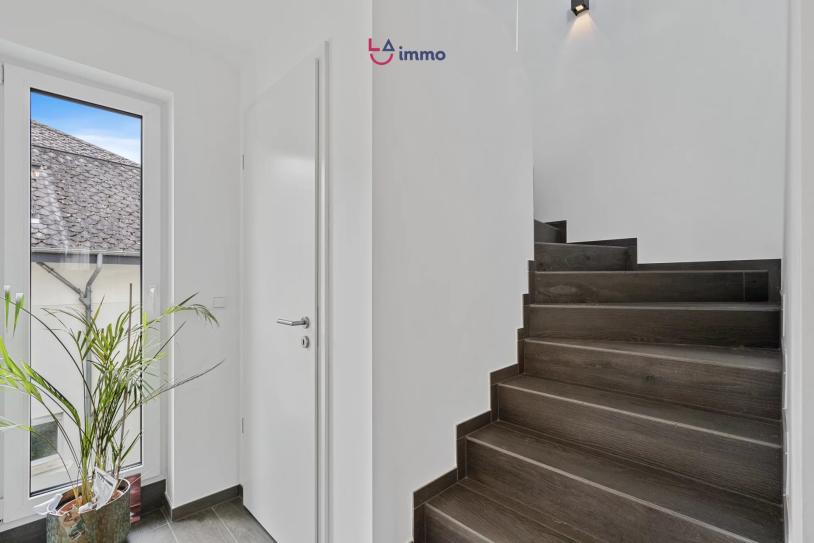Duplex élégant dans résidence 2021 avec terrasse et parking extérieur - Image #7