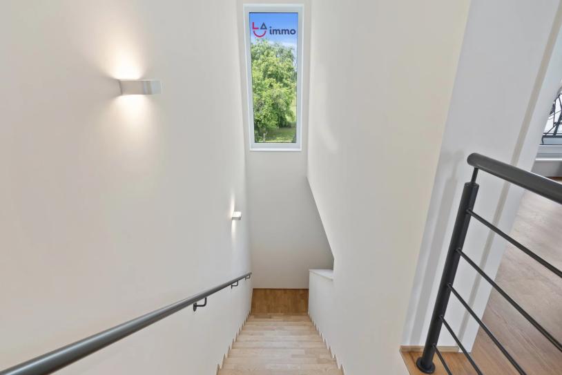 Erleben Sie Eleganz in Dippach – Großzügiges Haus, Designküche und freier Ausblick - Bild #22