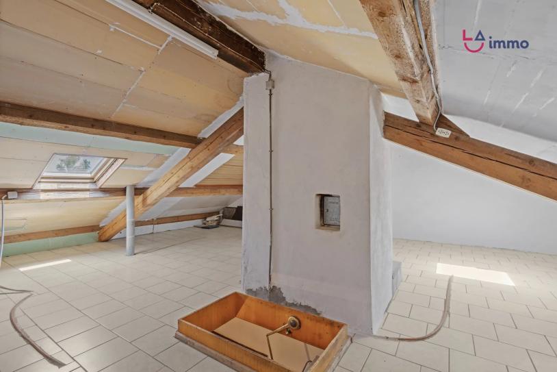 Maison libre des 3 côtés avec jardin, grenier et double garage – Havre de paix à personnaliser - Image #15