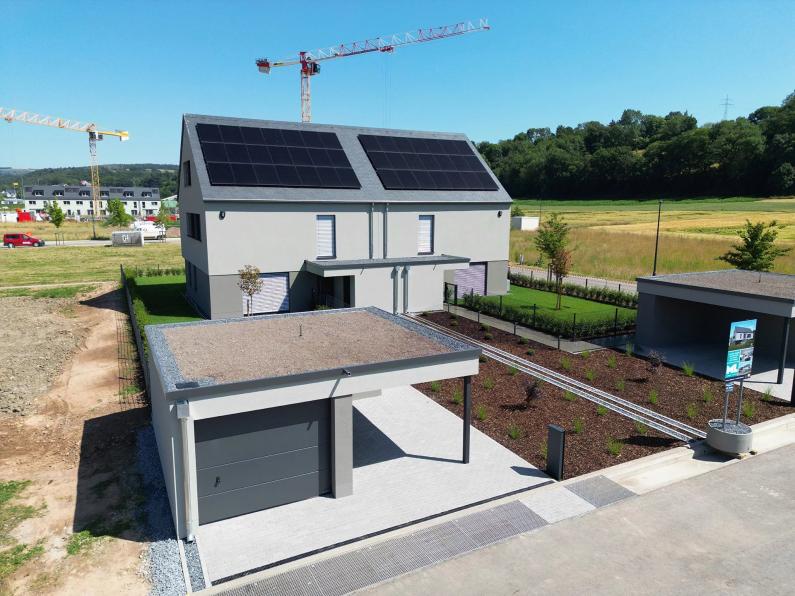 Einmaliges Einfamilienhaus (2025) hochwertig voll ausgestattet - Bild #2 Einmaliges Einfamilienhaus (2025) hochwertig voll ausgestattet - Bild #2