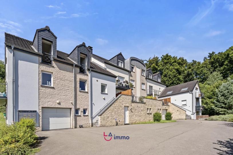 Appartement lumineux à vendre avec vue imprenable sur la forêt à Eischen (Habscht) - Image #1