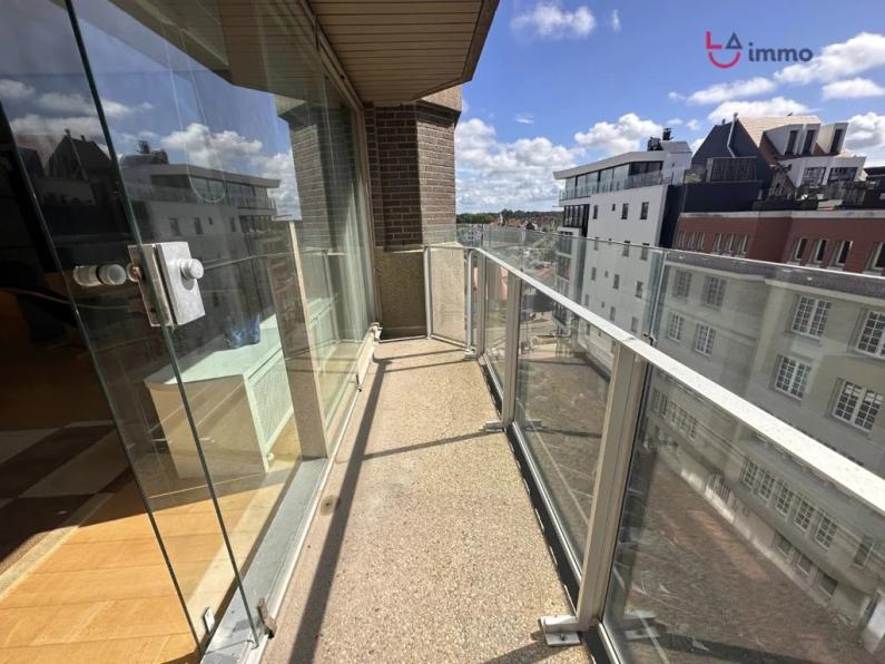KNOKKE: Appartement d’exception avec vue mer latérale – Résidence Claridge - Image #1