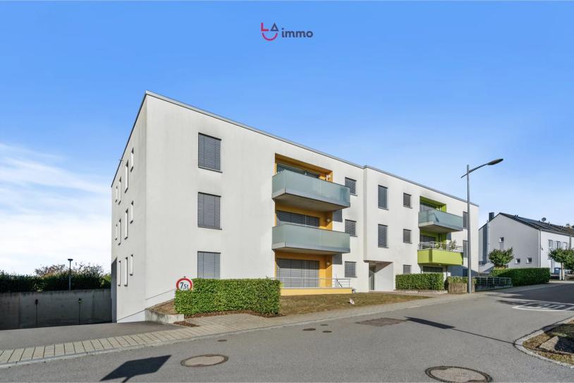 Capellen – Superbe appartement 2 chambres dans petite résidence avec balcon et vue sur les champs - Image #2