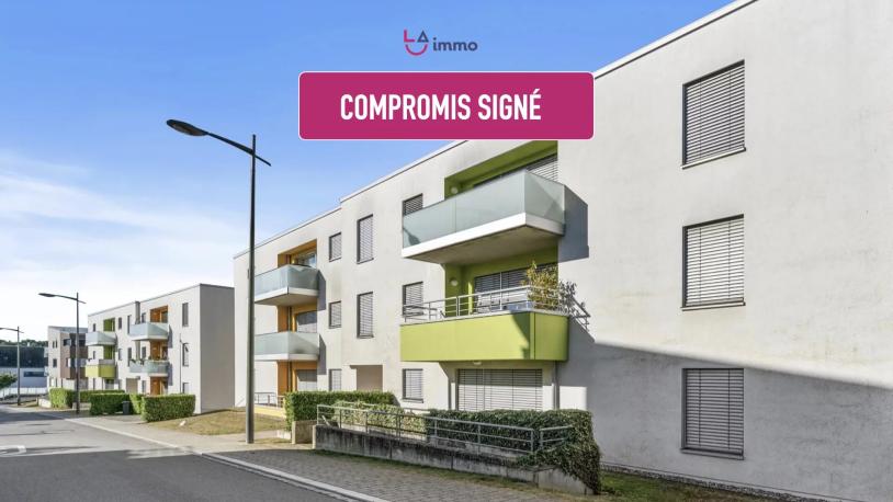 Capellen – Superbe appartement 2 chambres dans petite résidence avec balcon et vue sur les champs - Image #1