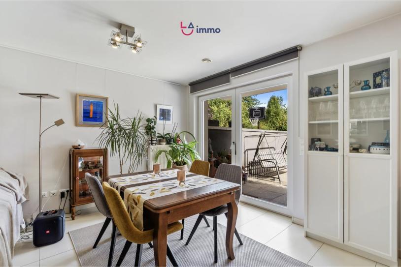 superbe appartement lumineux en rez-de-chaussée avec terrasse de 86 m² - Image #5