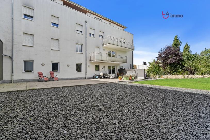 superbe appartement lumineux en rez-de-chaussée avec terrasse de 86 m² - Image #8