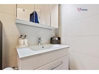 Beautiful bright ground-floor apartment with 86 m² terrace - Image #12