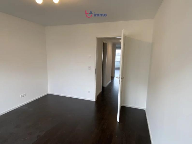 For Sale – Bright and Modern Apartment in a Recent Residence (2019) - Image #12