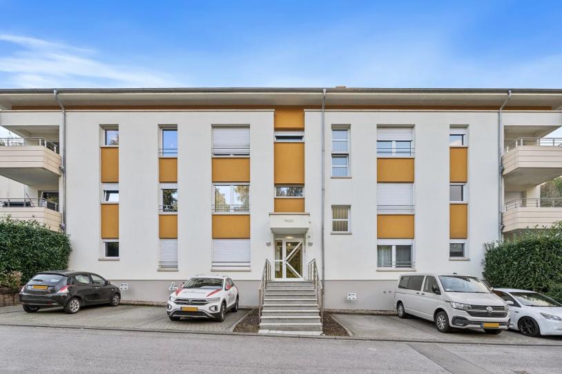 Duplex inversé d’exception avec terrasse et vue sur les bois - Image #15