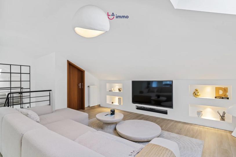 Duplex inversé d’exception avec terrasse et vue sur les bois - Image #6 Duplex inversé d’exception avec terrasse et vue sur les bois - Image #6