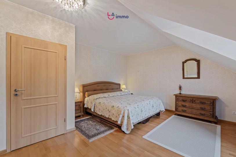 Charmand duplex à Hobsheid avec balcon et parking - Image #13