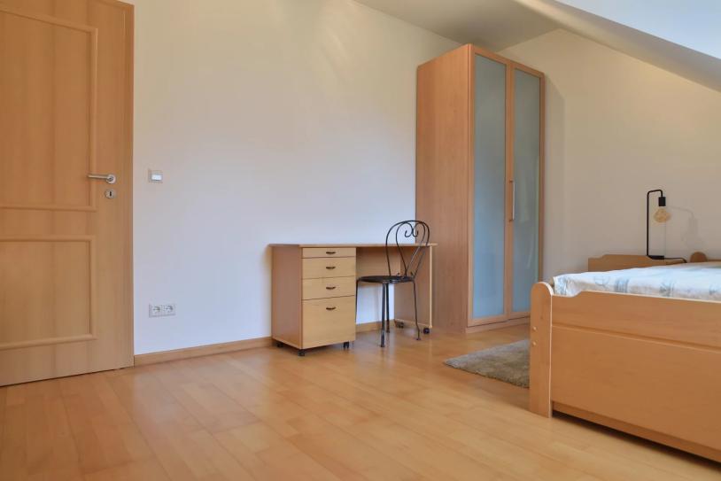 Charmand duplex à Hobsheid avec balcon et parking - Image #14