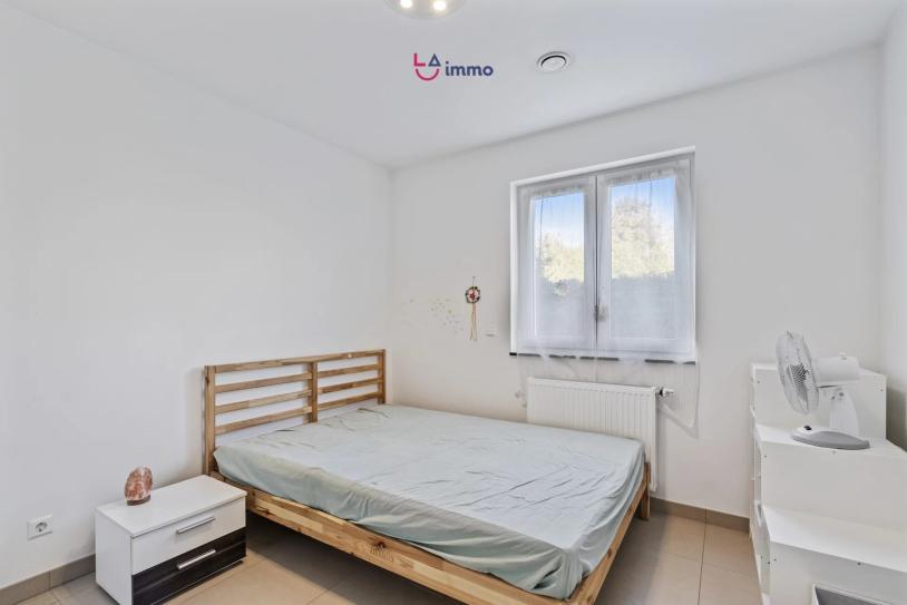 Bel appartement en rez-de-chaussée avec terrasse de 28 m² - Image #6