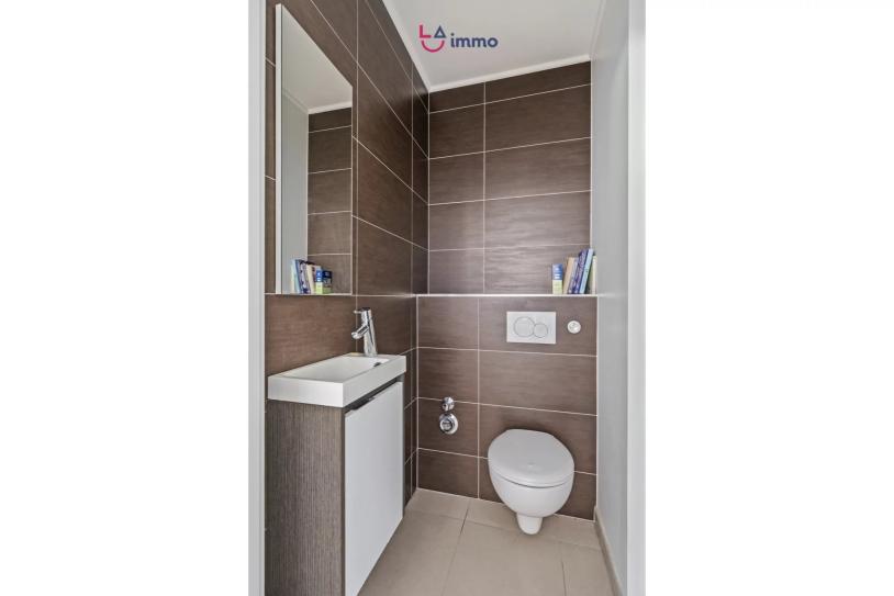 Bel appartement en rez-de-chaussée avec terrasse de 28 m² - Image #7