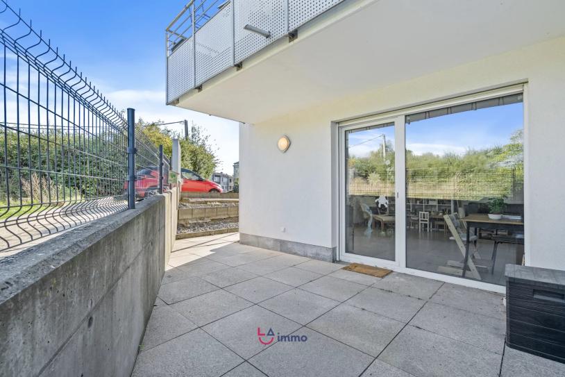 Bel appartement en rez-de-chaussée avec terrasse de 28 m² - Image #11