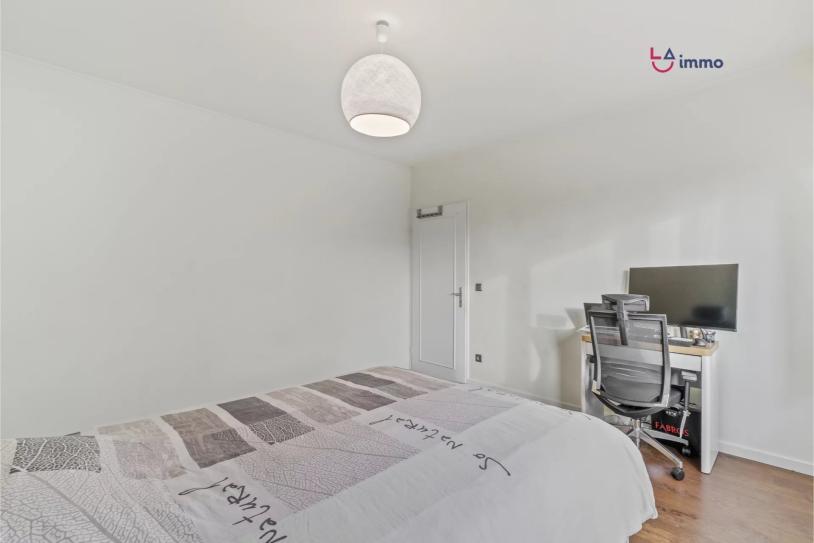 Bel appartement 3 chambres avec jardin dans une résidence calme et intimiste - Image #7