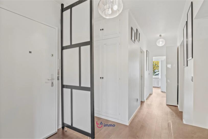 Bel appartement 3 chambres avec jardin dans une résidence calme et intimiste - Image #6 Bel appartement 3 chambres avec jardin dans une résidence calme et intimiste - Image #6