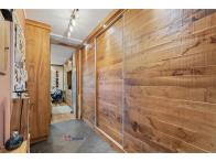 Fully renovated 1-bedroom apartment in a small residence - Image #12