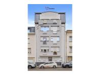 Fully renovated 1-bedroom apartment in a small residence - Image #15