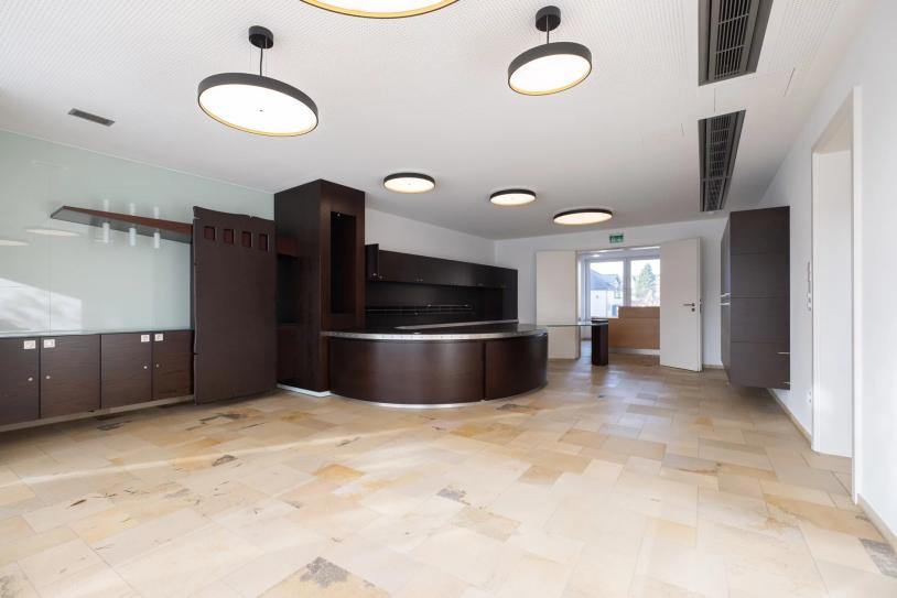 Einzigartiges Bürogebäude (Rue de la Gare) von Mersch. - Bild #11 Einzigartiges Bürogebäude (Rue de la Gare) von Mersch. - Bild #11