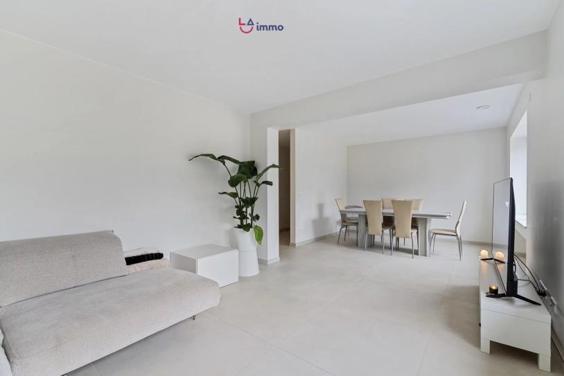 Beautiful Semi-Detached House with Garage – some works to be finished - Image #6 Beautiful Semi-Detached House with Garage – some works to be finished - Image #6