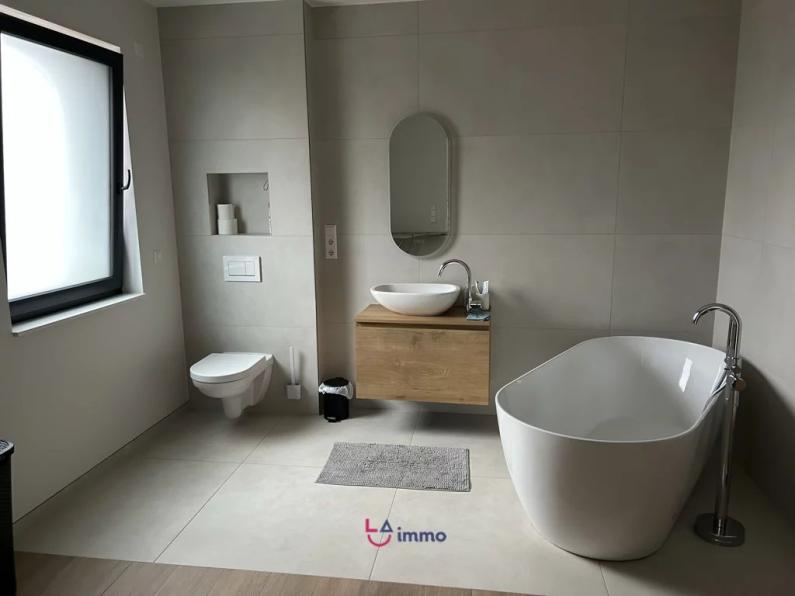 Beautiful Semi-Detached House with Garage – some works to be finished - Image #15 Beautiful Semi-Detached House with Garage – some works to be finished - Image #15