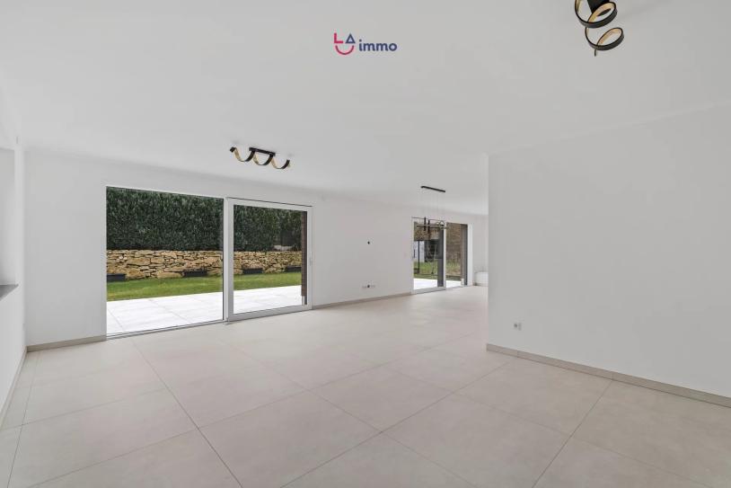 Appartement lumineux et moderne avec tout confort - Image #5