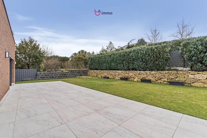 Appartement lumineux et moderne en rez-de-jardin - Image #4