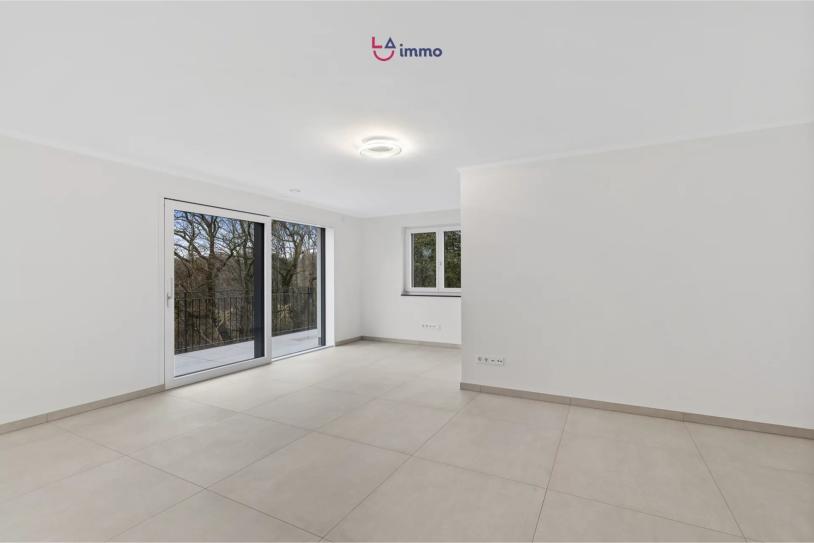 Appartement lumineux et moderne en rez-de-jardin - Image #9