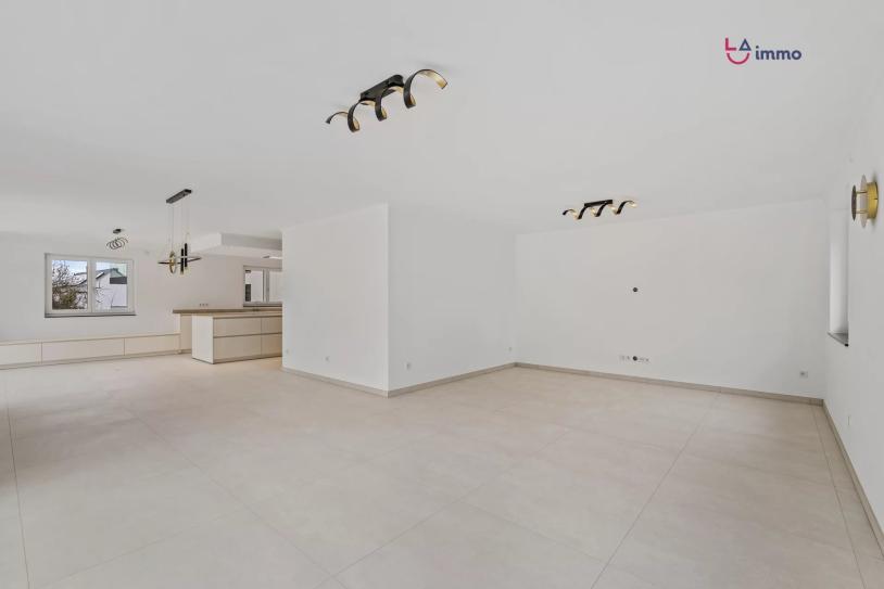 Appartement lumineux et moderne en rez-de-jardin - Image #14