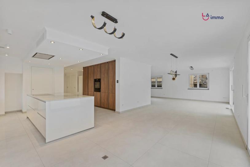 Appartement lumineux et moderne en rez-de-jardin - Image #15