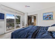 Magnifique maison de ville sur terrain de 5.36 ares - Image #9