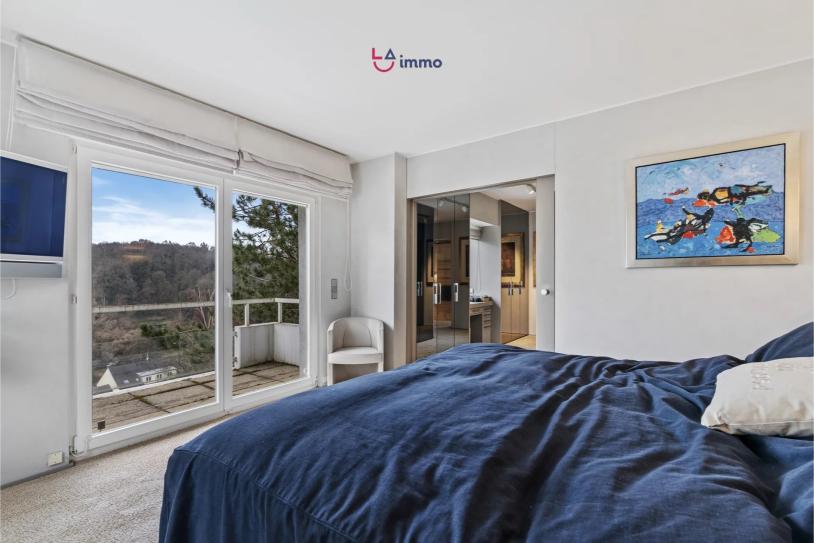 Magnifique maison de ville sur terrain de 5.36 ares - Image #9