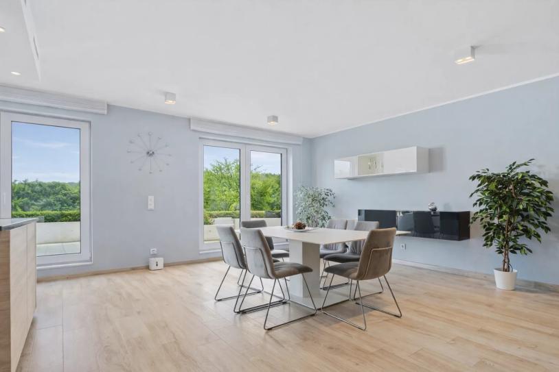 Schöne Triplexwohnung mit 3 Schlafzimmern und Garten - Bild #4