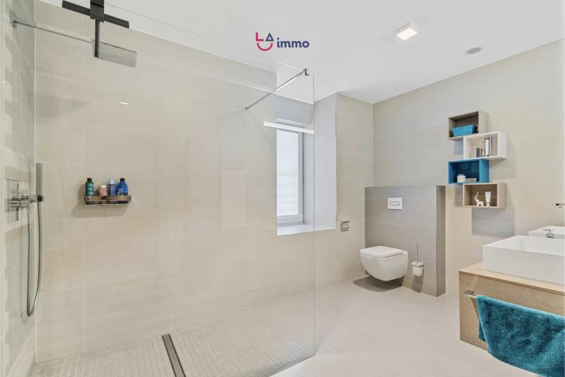 Schöne Triplexwohnung mit 3 Schlafzimmern und Garten - Bild #9