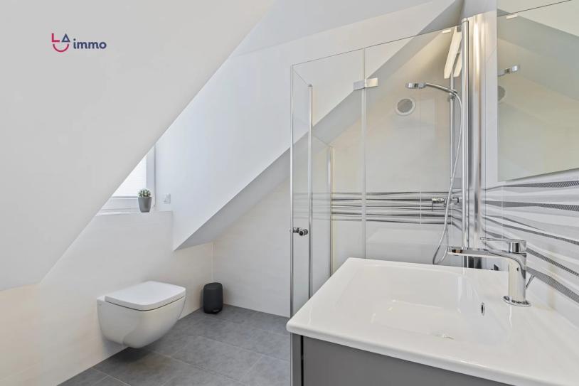 Schöne Triplexwohnung mit 3 Schlafzimmern und Garten - Bild #12