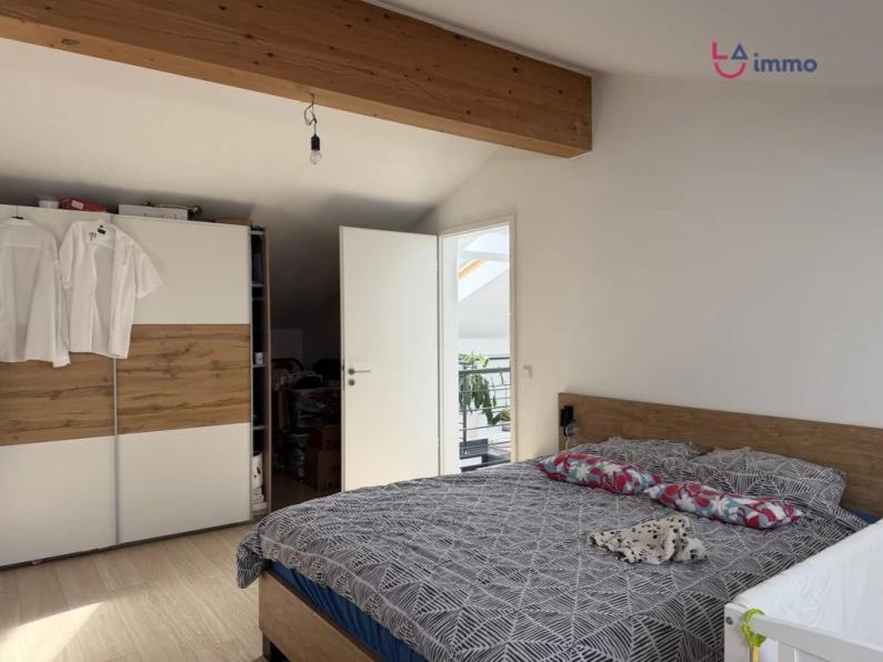 Appartement-duplex spacieux avec 2 chambres - Image #6 Appartement-duplex spacieux avec 2 chambres - Image #6