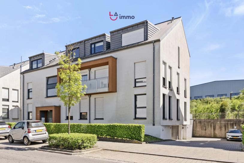 ZU VERKAUFEN – Elegante Wohnung mit Terrasse und privatem Garten in Niederkorn - Bild #1